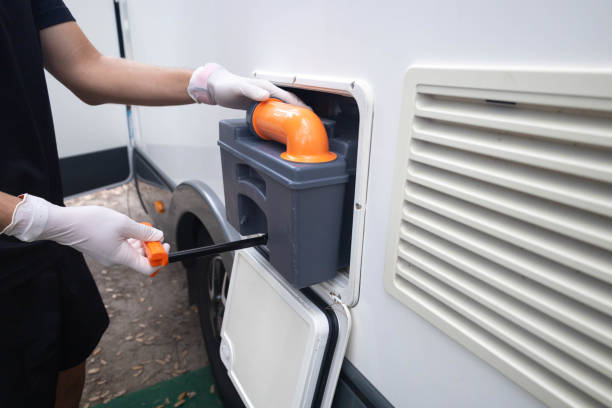 Affordable portable toilet rental in Ensley, FL